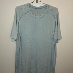 Lululemon Men’s Metal Vent Tech T-shirt Size large GUC